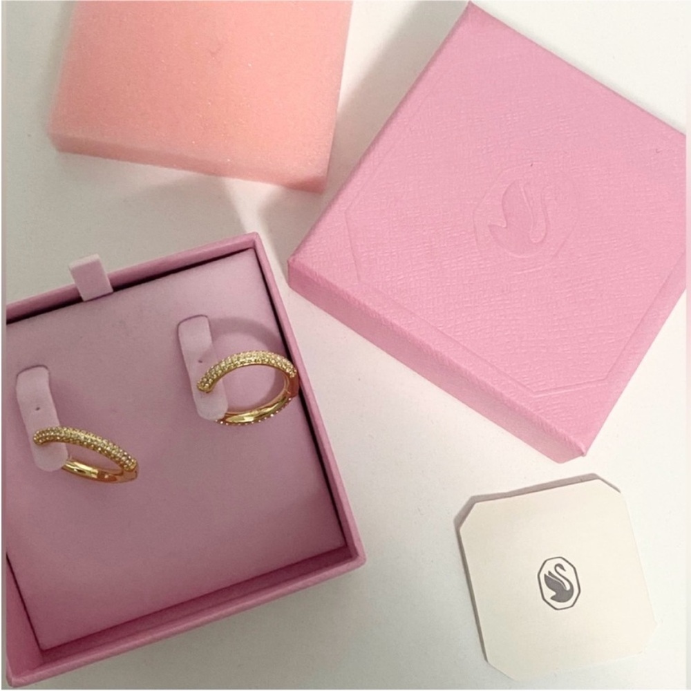SWAROVSKI  Dextera hoop earrings